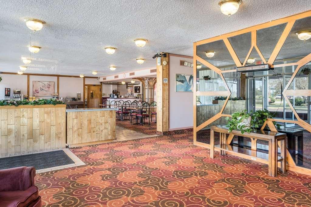 Americas Best Value Inn St. Joseph At I-29 Interior photo