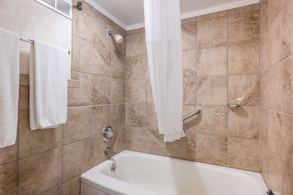 Americas Best Value Inn St. Joseph At I-29 Exterior photo