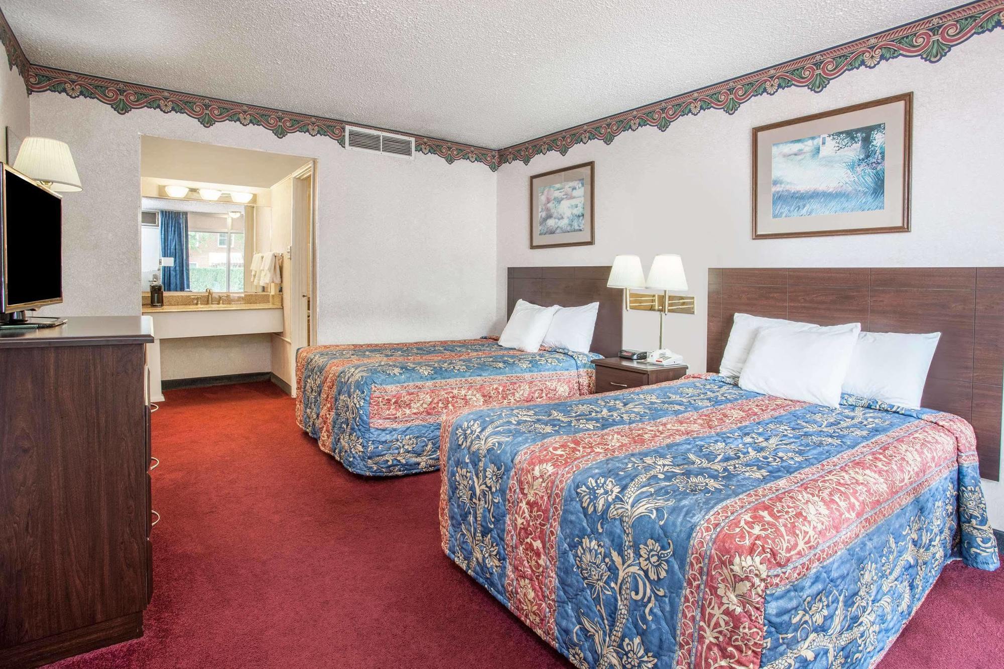 Americas Best Value Inn St. Joseph At I-29 Exterior photo